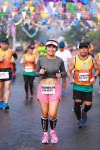 BIB: 4828, 45471
                            <button type="button" onclick="openModal(9926722)" class="btn btn-primary btn-sm float-right btn-popup" data-toggle="modal" data-target=".modal-high-quality">
                        <i class="fas fa-shopping-cart"></i> Add to Cart
                    </button>
                                            <button type="button" onclick="isThisMe(9926722, true)" class="btn btn-success btn-sm float-right btn-popup btn-isme hidden" data-toggle="tooltip" data-placement="bottom" title="นี่คือรูปของคุณใช่ไหม คลิกที่นี่เพื่อเอาเข้าอัลบั้ม">
                        <i class="fas fa-plus"></i> Add to album
                    </button>
                    <button type="button" onclick="isThisMe(9926722, false)" class="btn btn-warning btn-sm float-right btn-popup btn-isnotme hidden">
                        <i class="fas fa-ban"></i> Remove from album
                    </button>